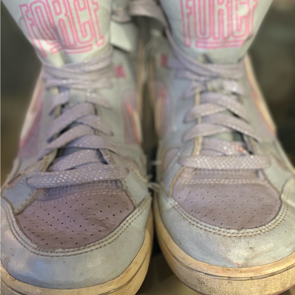 Nike Kids Sneakers in Light Purple and Pink